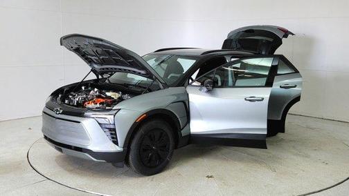 2025 Chevrolet Blazer EV LT