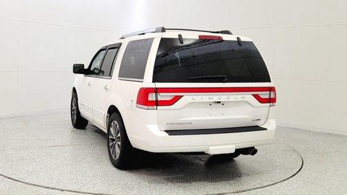 2015 Lincoln Navigator Base
