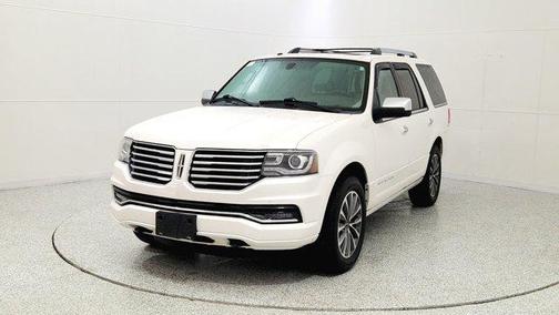 2015 Lincoln Navigator Base