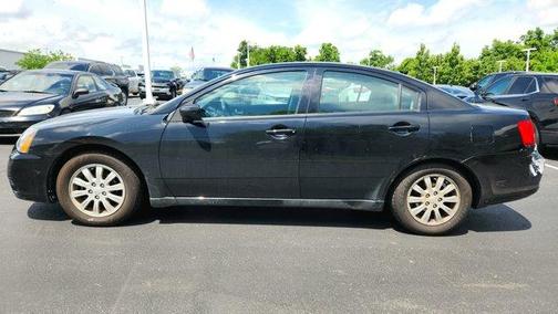 2011 Mitsubishi Galant FE