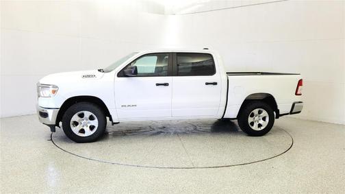 Bright White Clearcoat 2023 RAM 1500 Big Horn