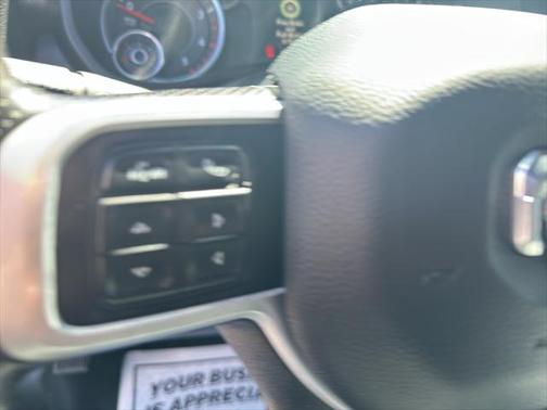 2022 RAM 2500 Big Horn Crew Cab 4x4 8' Box