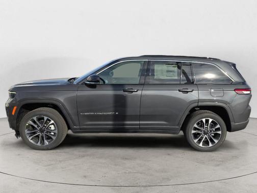 2025 Jeep Grand Cherokee Overland