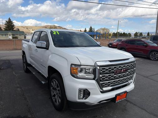 Summit White 2021 GMC Canyon Denali