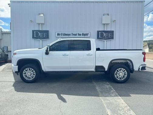 2022 Chevrolet Silverado 2500 High Country