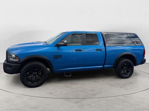 Hydro Blue Pearlcoat 2022 RAM 1500 Classic Warlock Quad Cab 4x4 6'4' Box