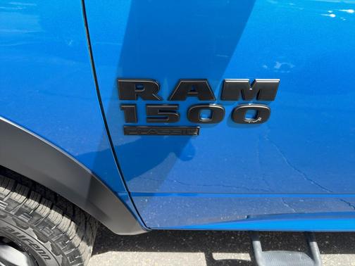 Hydro Blue Pearlcoat 2022 RAM 1500 Classic Warlock Quad Cab 4x4 6'4' Box