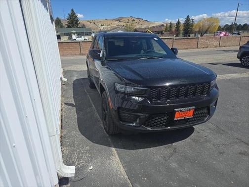 2025 Jeep Grand Cherokee Altitude