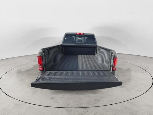 Ceramic Gray Clearcoat 2026 RAM 2500 Black Express Crew Cab 4x4 6'4' Box