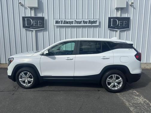 2024 GMC Terrain SLE