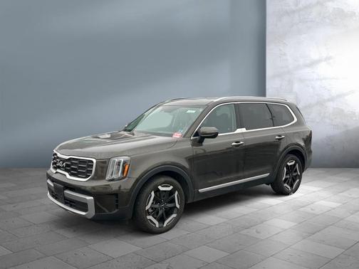 2023 Kia Telluride S