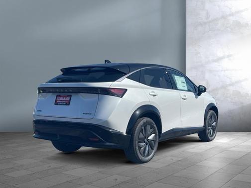 2025 Nissan ARIYA ENGAGE