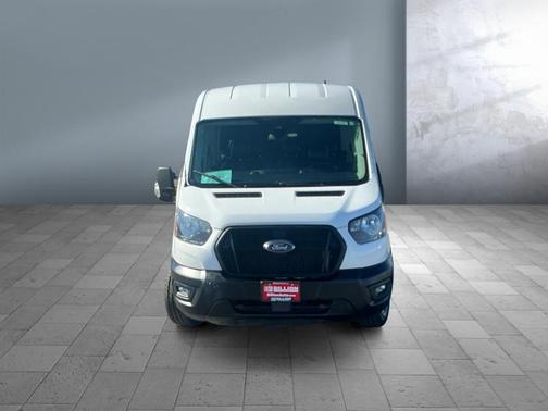 Oxford White 2022 Ford Transit-350 XL