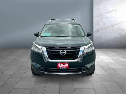 Obsidian Green Pearl 2023 Nissan Pathfinder SL 4WD