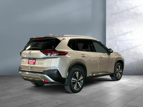 2021 Nissan Rogue Platinum