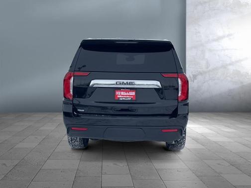 2022 GMC Yukon SLE
