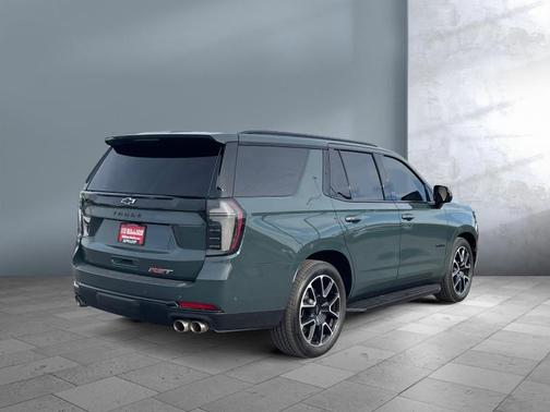 2025 Chevrolet Tahoe 4WD RST