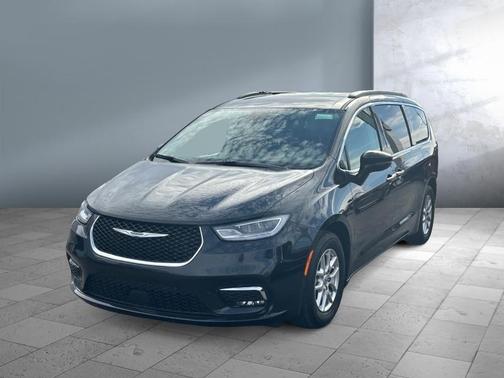2022 Chrysler Pacifica Touring-L