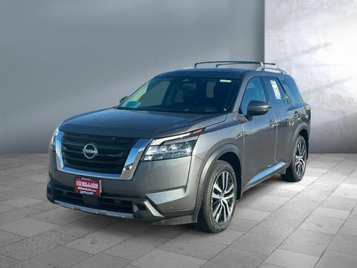 2023 Nissan Pathfinder Platinum 4WD