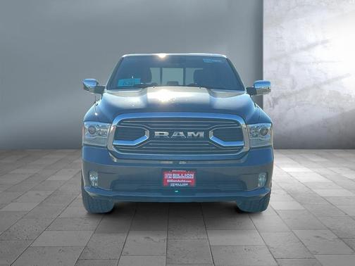 2017 RAM 1500 Limited Crew Cab 4x4 6'4' Box