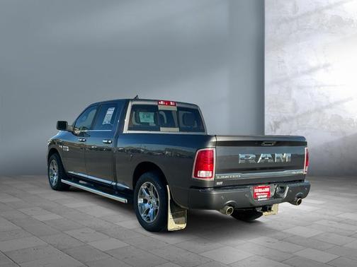 2017 RAM 1500 Limited Crew Cab 4x4 6'4' Box