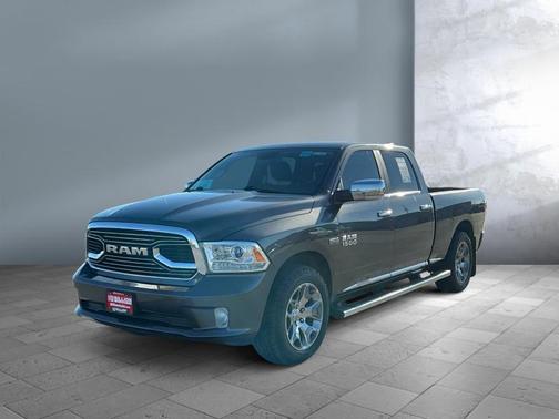 2017 RAM 1500 Limited Crew Cab 4x4 6'4' Box