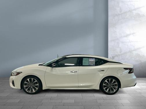 2021 Nissan Maxima 3.5 Platinum