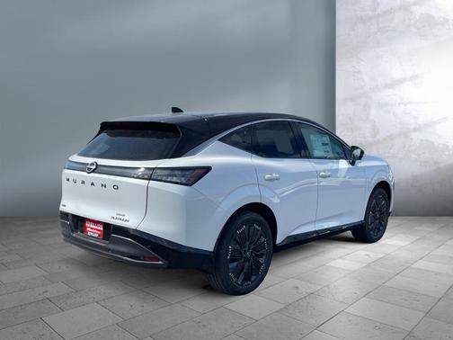 Everest White Pearl Tricoat/Super Black 2026 Nissan Murano Platinum