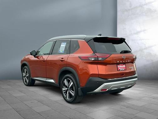 2022 Nissan Rogue Platinum