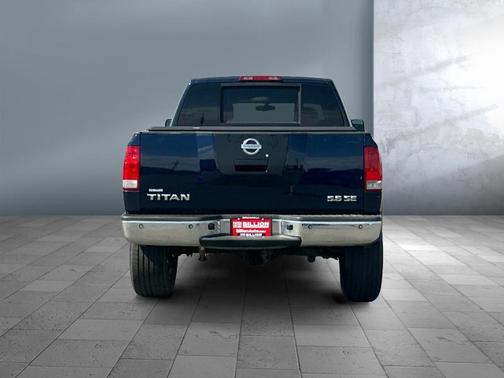 Blue 2007 Nissan Titan SE Crew Cab
