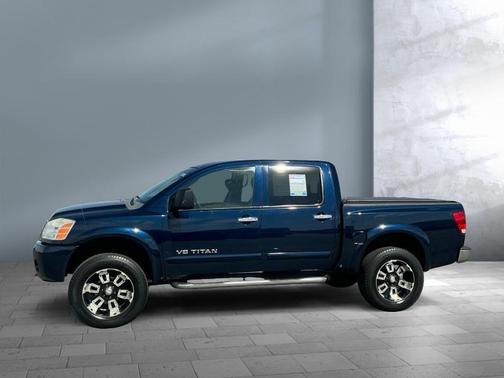 Blue 2007 Nissan Titan SE Crew Cab
