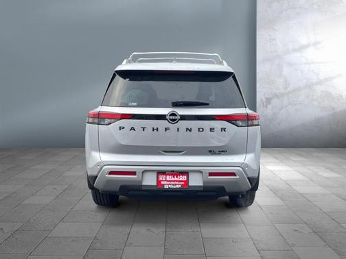 2025 Nissan Pathfinder SL 4WD