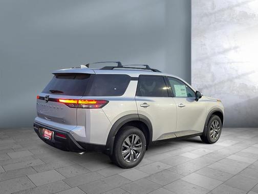 2025 Nissan Pathfinder SV 4WD