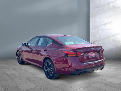 Scarlet Ember Tintcoat 2023 Nissan Altima SR Intelligent AWD