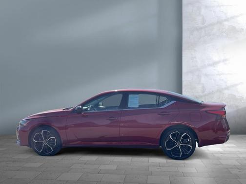 Scarlet Ember Tintcoat 2023 Nissan Altima SR Intelligent AWD