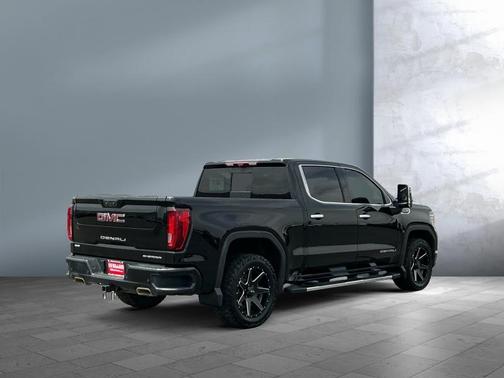 Onyx Black 2023 GMC Sierra 1500 Denali