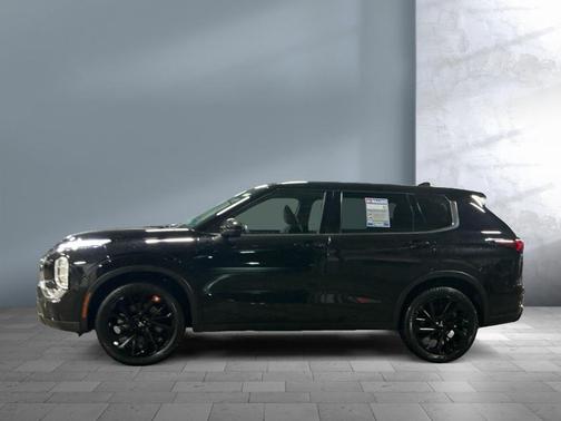 2023 Mitsubishi Outlander SE Black Edition S-AWC