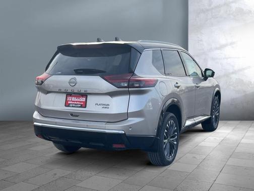 2025 Nissan Rogue Platinum