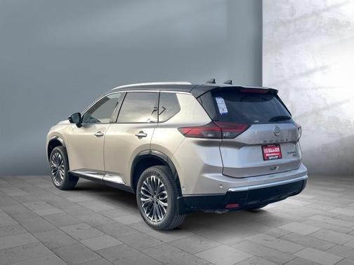 2025 Nissan Rogue Platinum