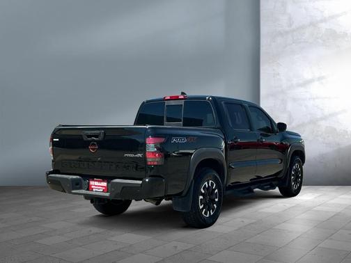 2022 Nissan Frontier PRO-4X