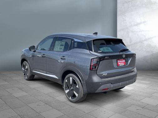 Gun Metallic 2026 Nissan Kicks SR