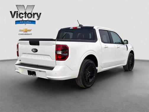 2025 Ford Maverick Lobo Standard