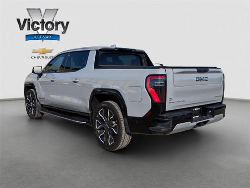 2024 GMC Sierra EV Denali Edition 1