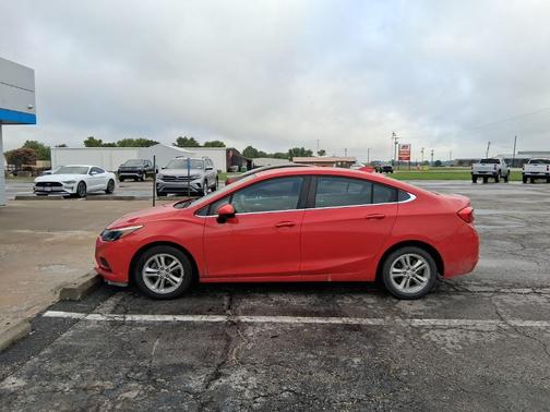 2018 Chevrolet Cruze LT