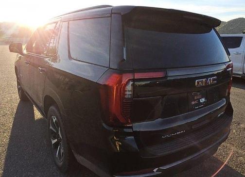 Onyx Black 2025 GMC Yukon 4WD AT4 Ultimate