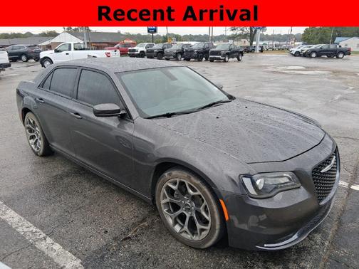 2016 Chrysler 300 S