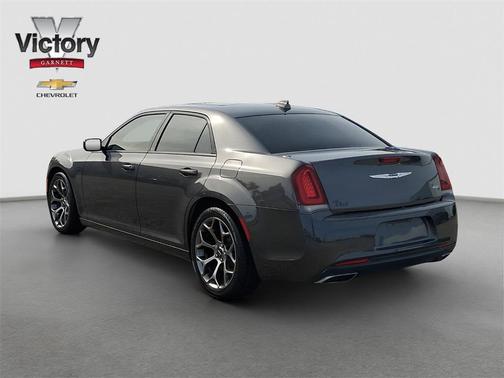 2016 Chrysler 300 S
