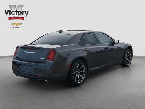 2016 Chrysler 300 S