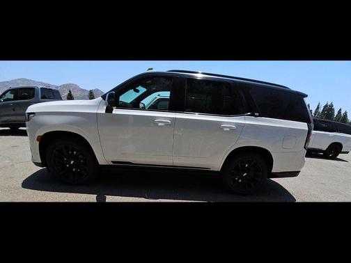 Crystal White Tricoat 2023 Cadillac Escalade Sport