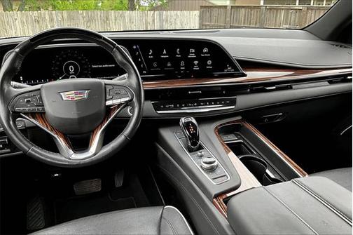 2022 Cadillac Escalade Premium Luxury